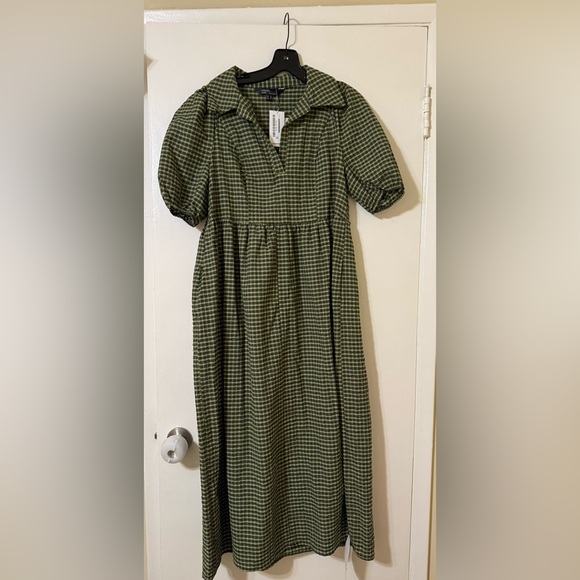 Nobody'S Child Dresses & Skirts - NWT Nobody’s Child Olive Green Gingham Puff Sleeve Dress